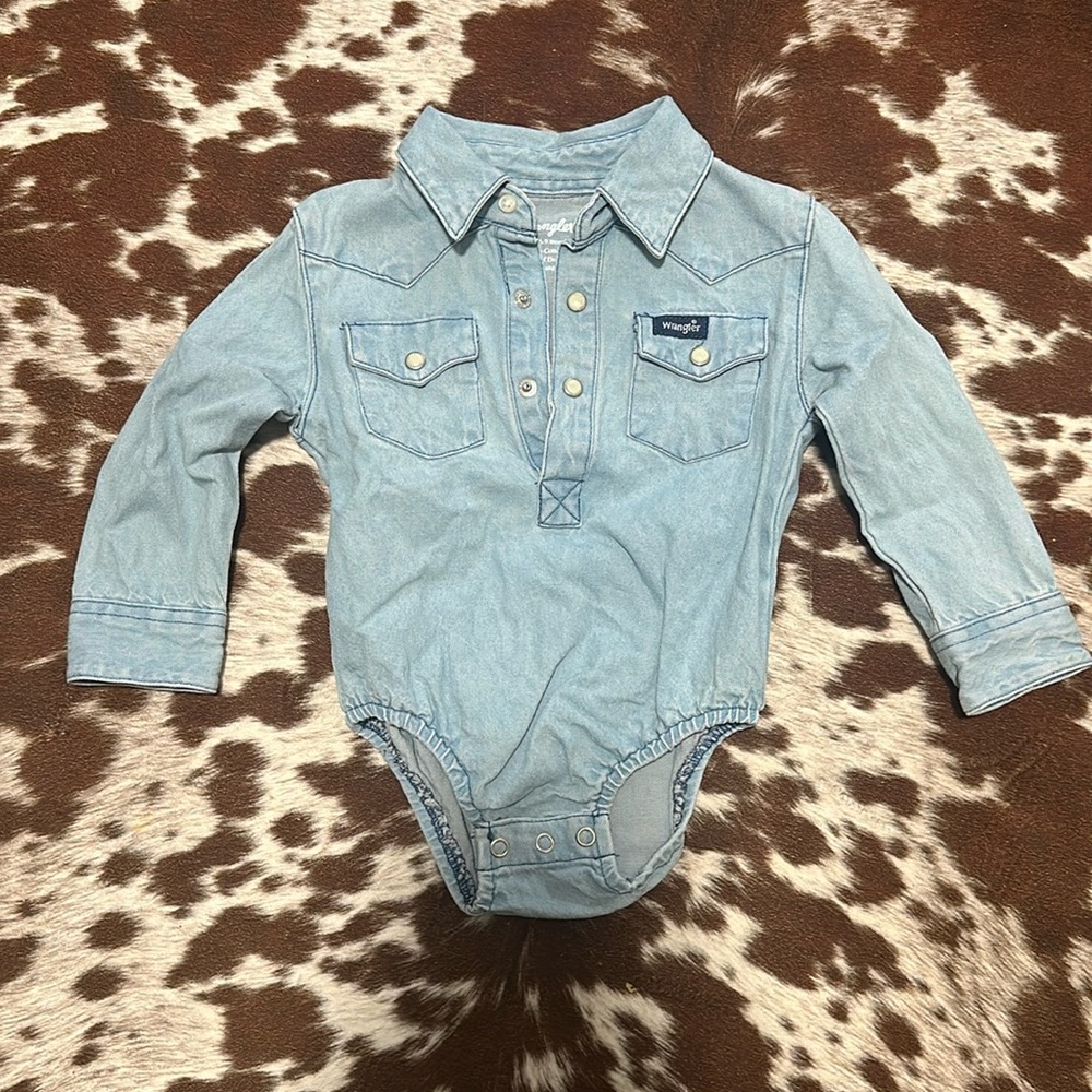 Wrangler pearl snap